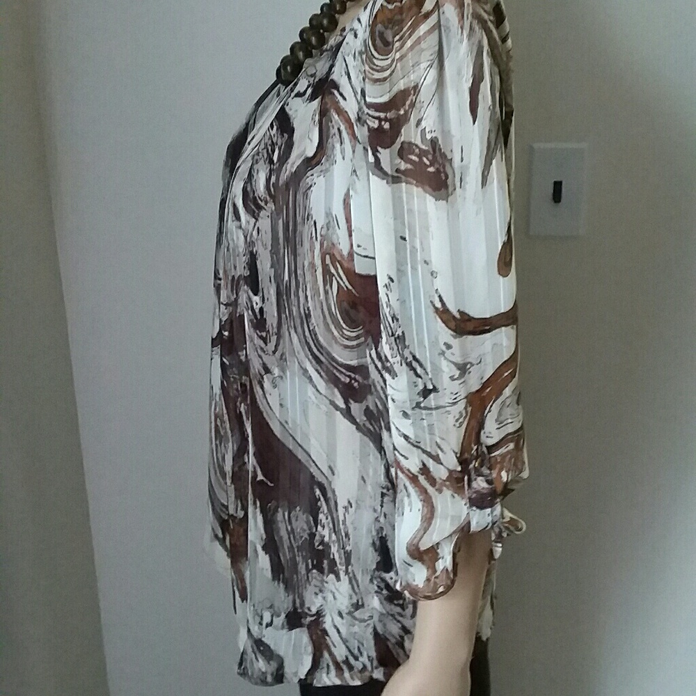 DONATED Roz&Ali blouse - Picture 3 of 7